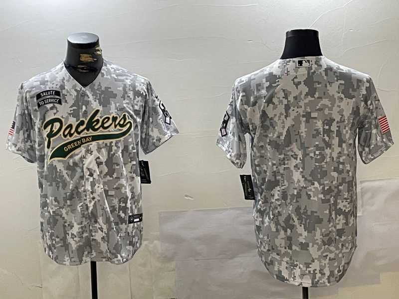 Mens Green Bay Packers Team Logo 2024 Arctic Camo Salute to Service Stitched Baseball Jersey